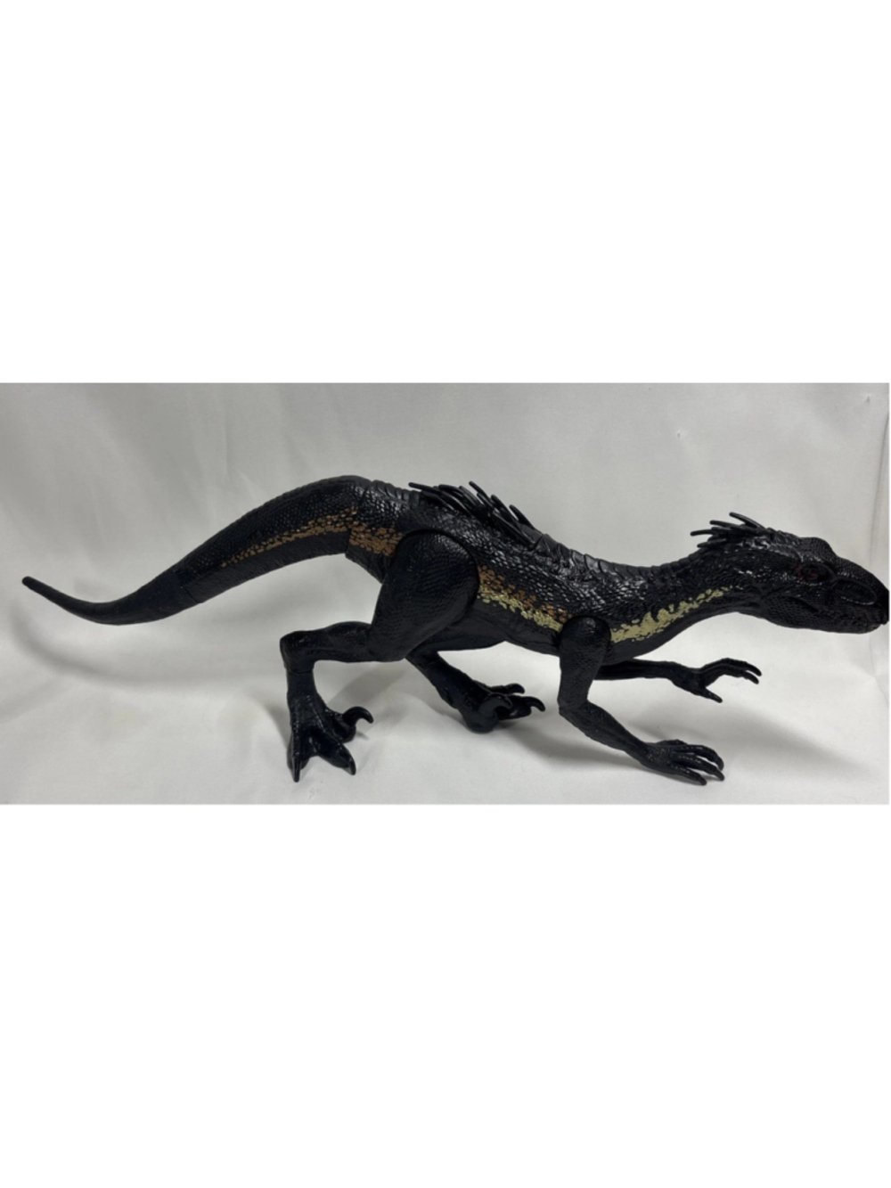 Jurassic World: Fallen Kingdom Indoraptor Dinosaur Action Figure 2018 Mattel 16"